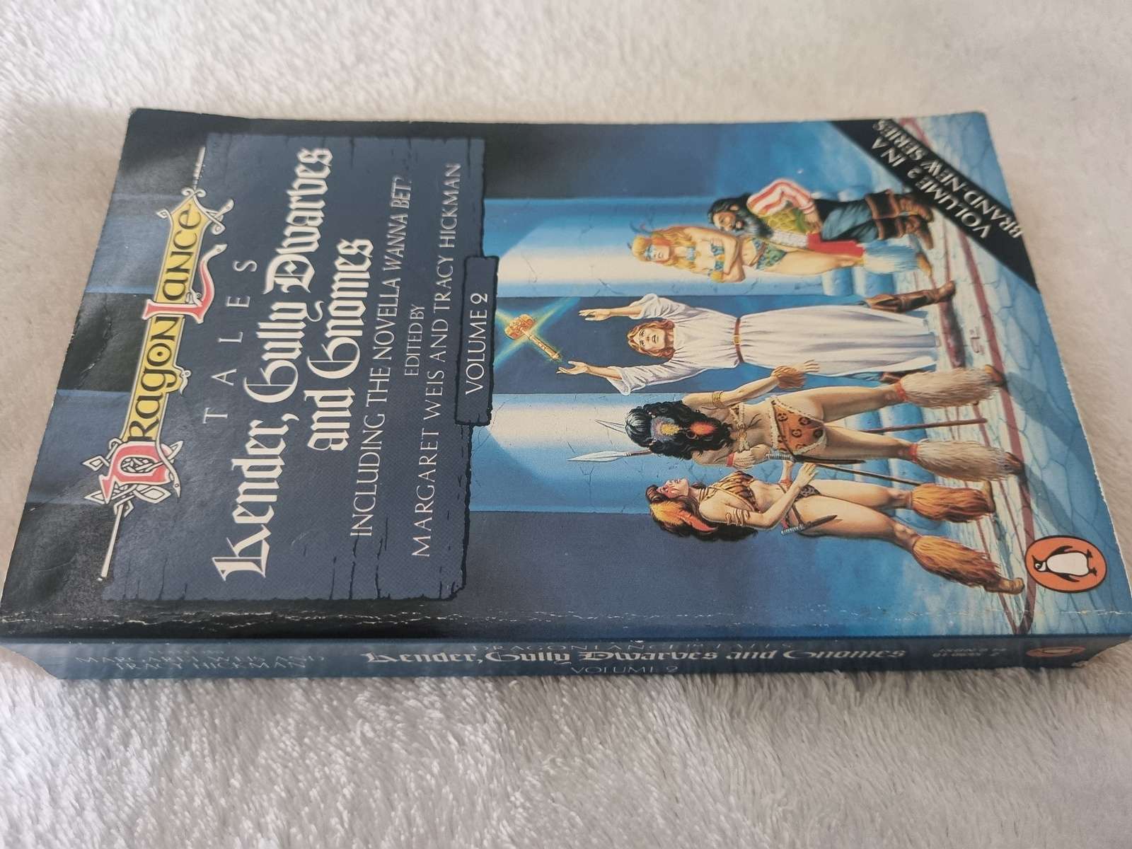 Dragonlance Tales: Kender, Gully Dwarves and Gnomes - Weis & Hickman