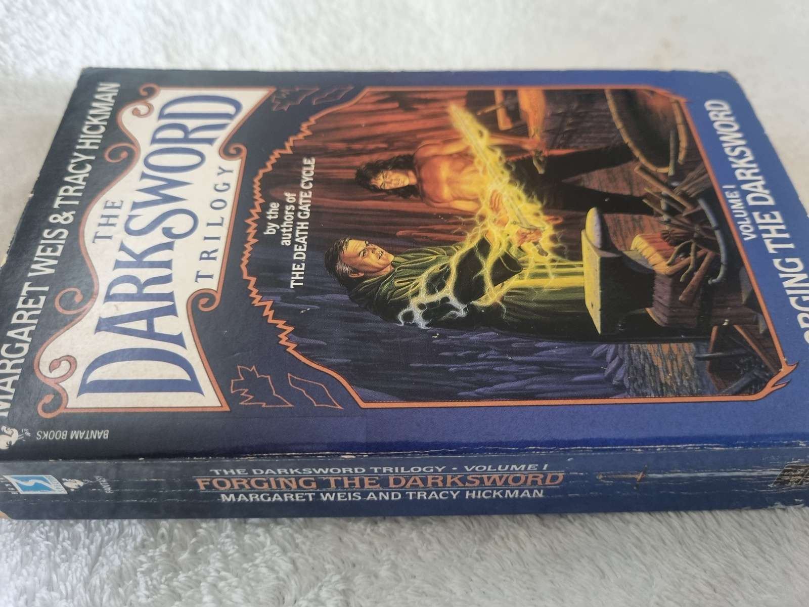 The Darksword Trilogy 1 - Forging the Darksword - Margaret Weis & Tracy Hickman