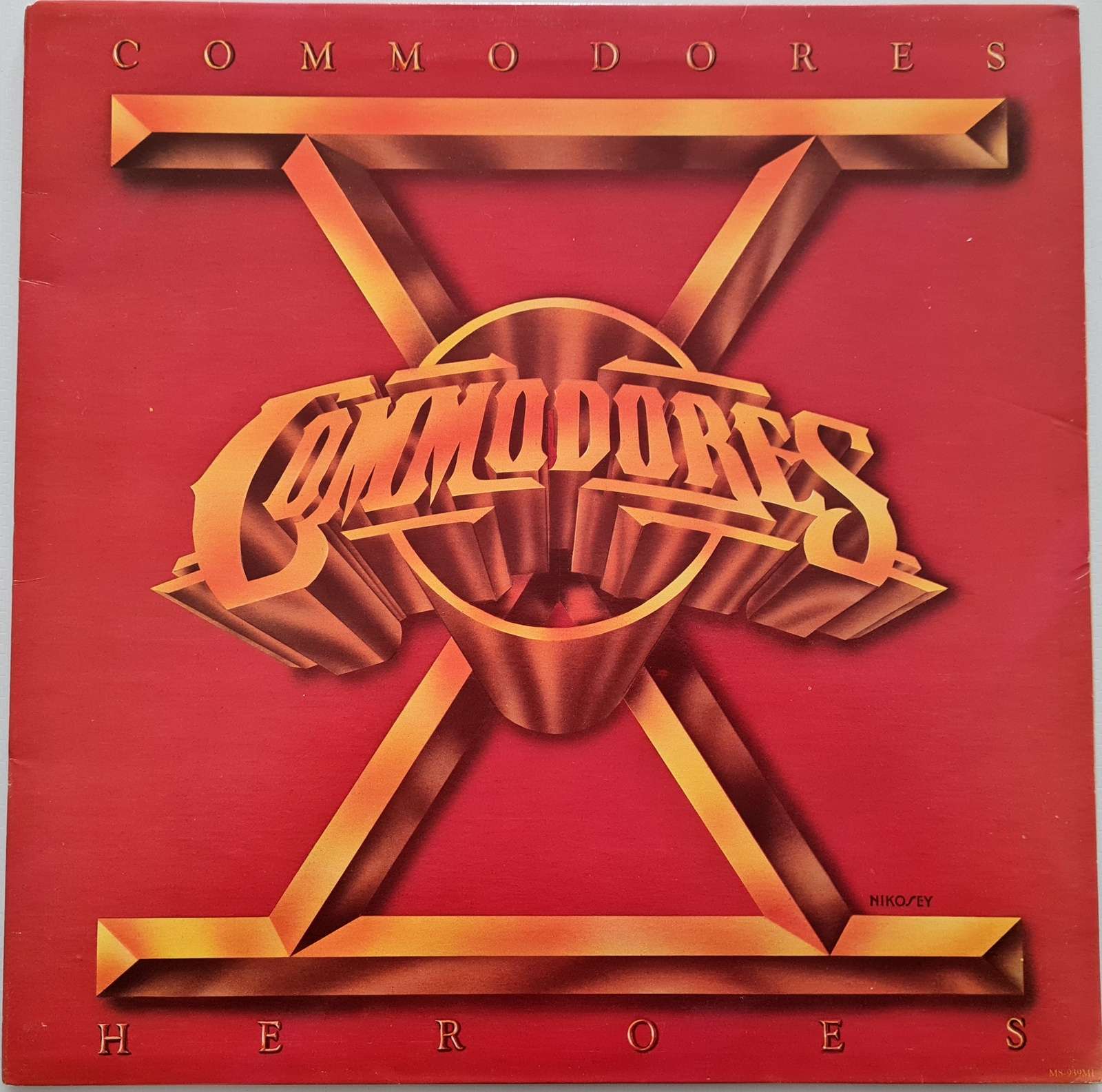 Commodores - Heroes LP