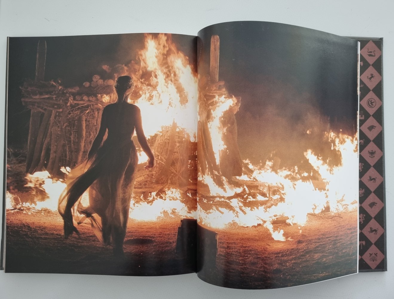 Inside HBO's Game of Thrones - Hardcover Book