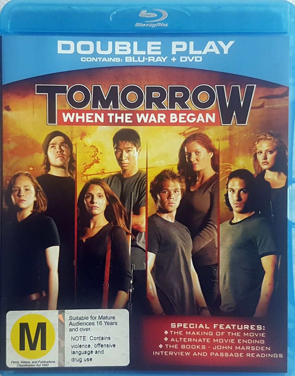 Tomorrow When the War Began (Blu Ray) + DVD Default Title