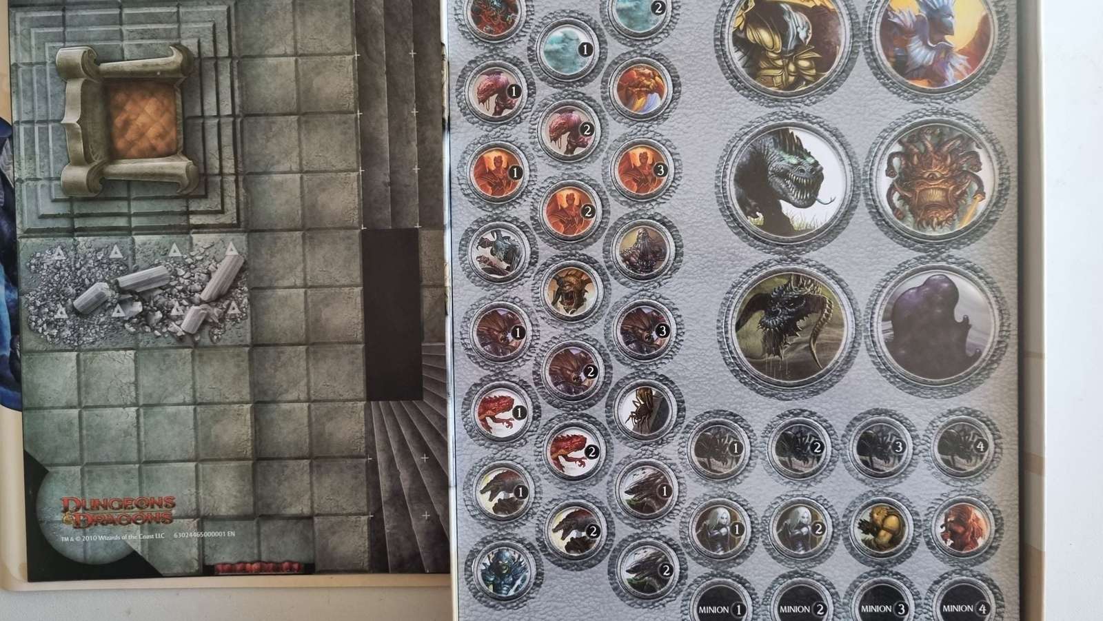 Dungeons and Dragons Essentials - Monster Vault (4e) Default Title