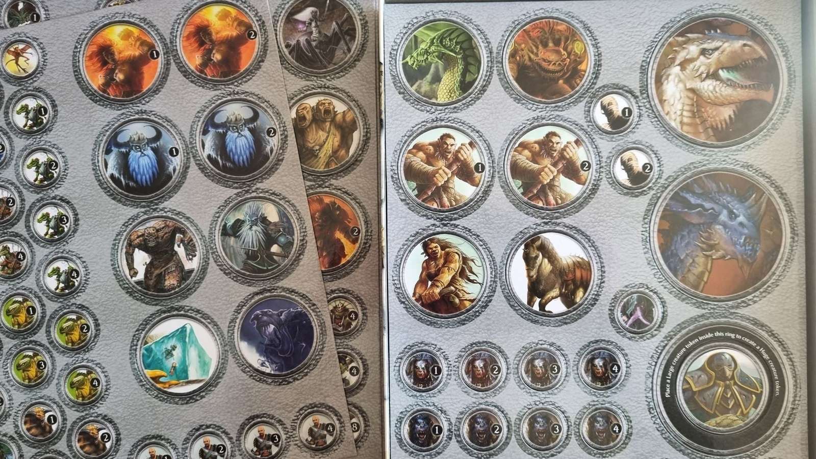 Dungeons and Dragons Essentials - Monster Vault (4e) Default Title