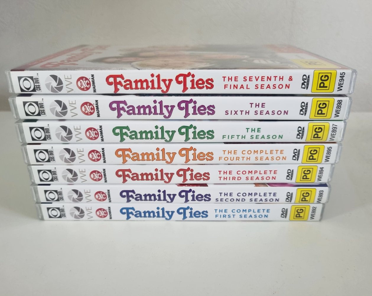 Family Ties - The Complete Series (DVD)