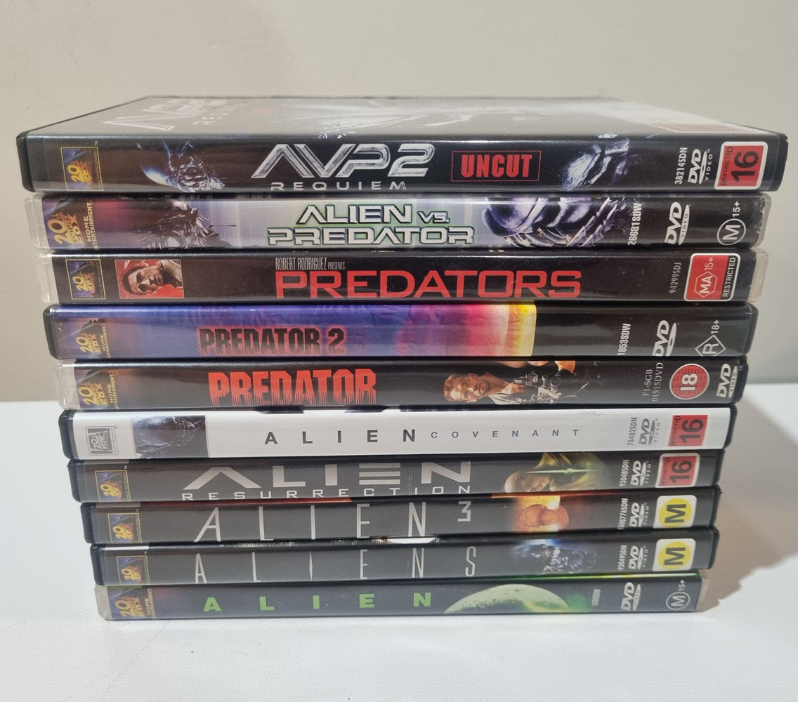 Alien & Predator 10 Movie Collection (DVD)