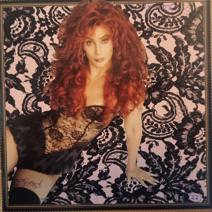 Cher - Cher's Greatest Hits 1965-1992 (CD)