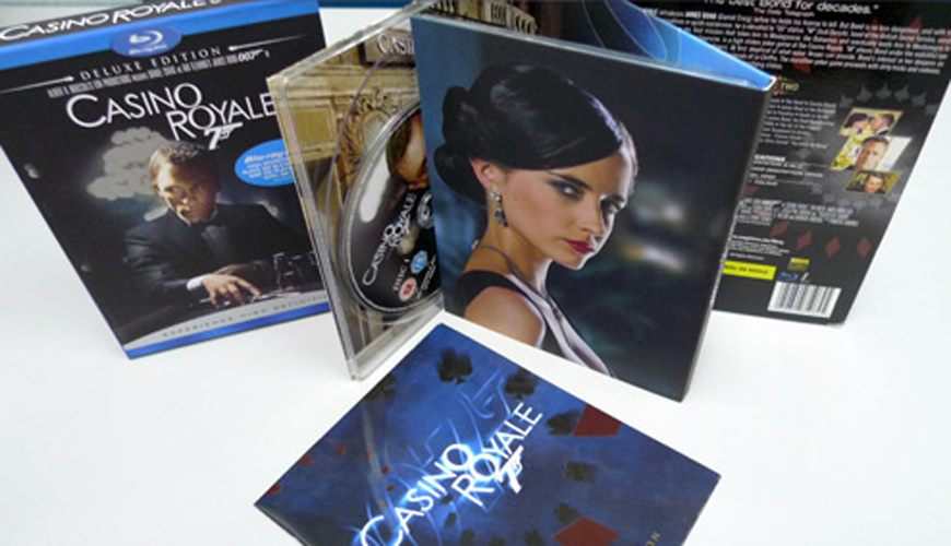 Casino Royale Deluxe Edition 2 Disc Blu Ray w/booklet