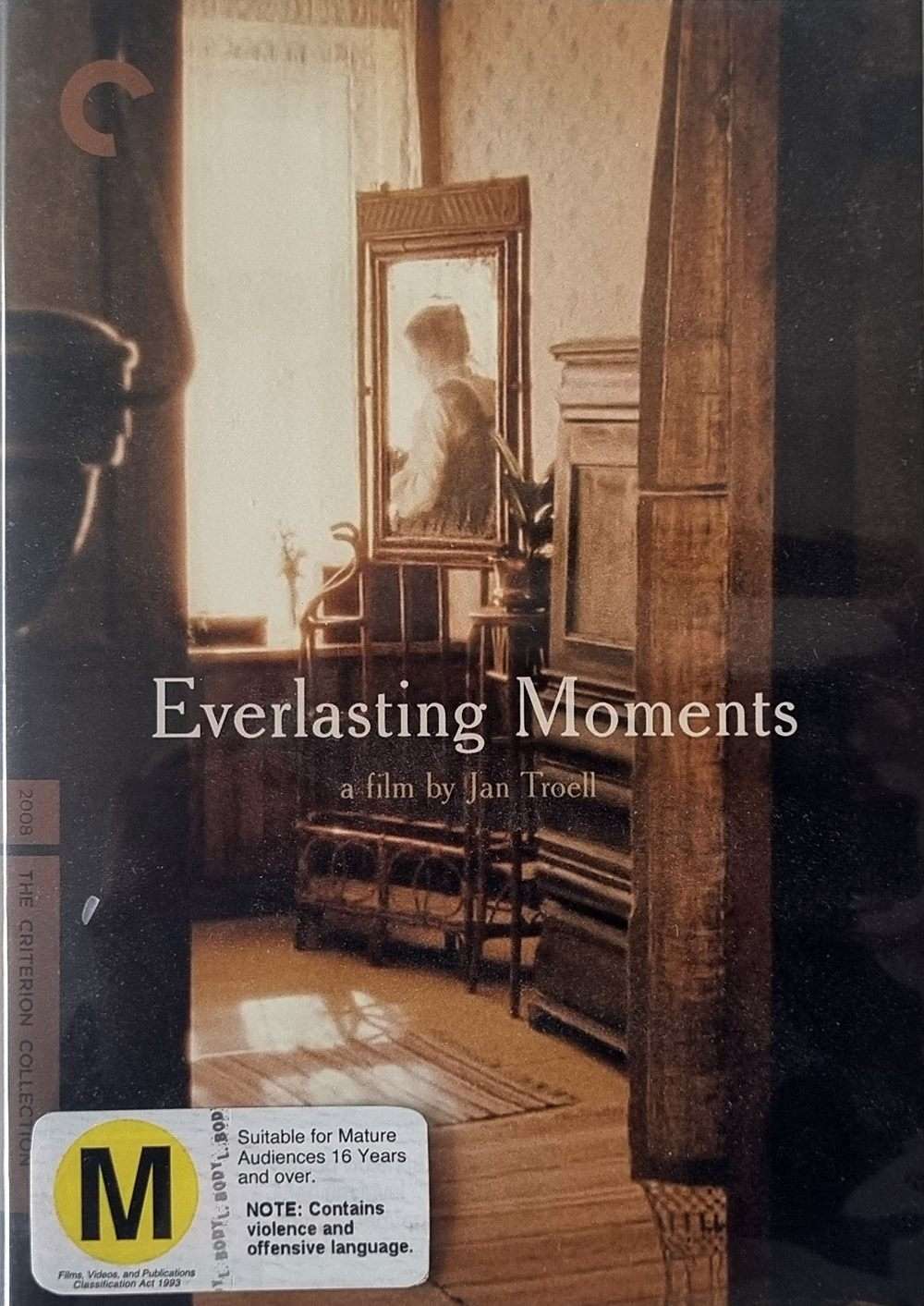 Everlasting Moments Two Disc Criterion Collection