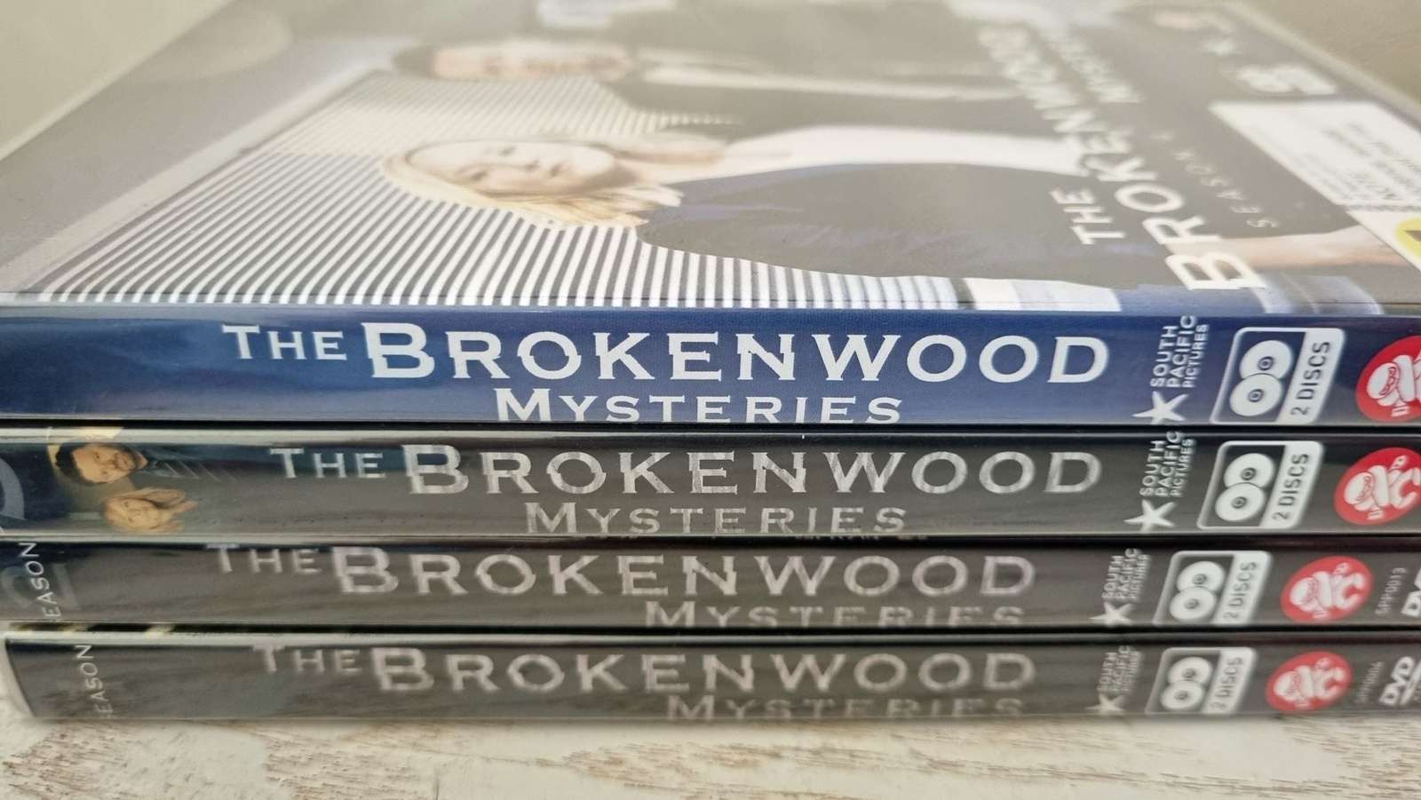 The Brokenwood Mysteries Seasons 1-4 8 Discs Brand New