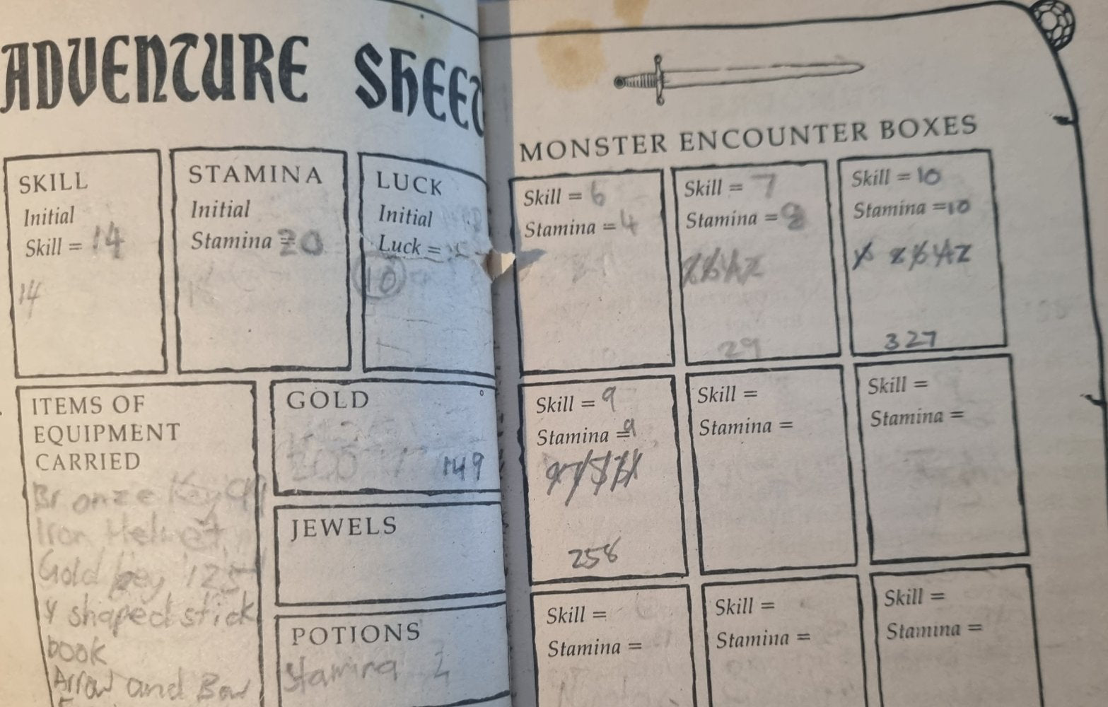 Fighting Fantasy - The Warlock of Firetop Mountain - Vinyl Kitchen