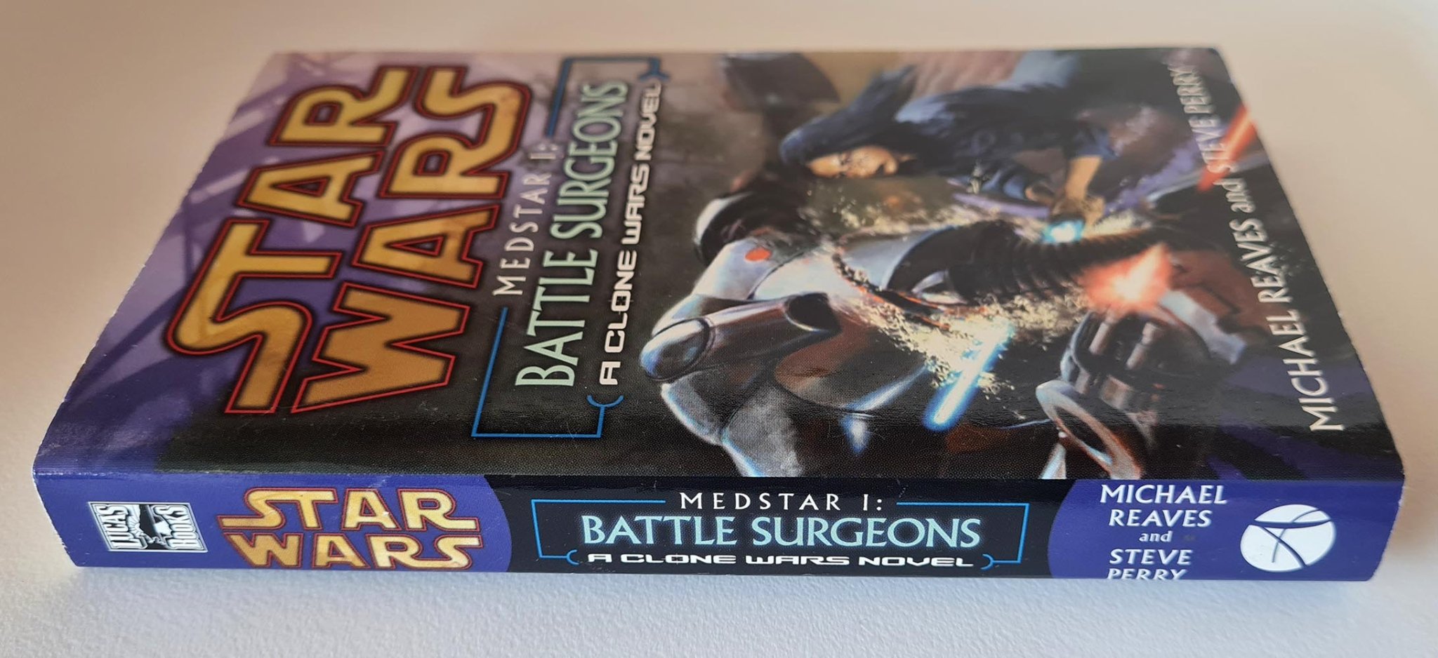 Star Wars: Medstar I - Battle Surgeons - A Clone Wars Novel - Vinyl Kitchen