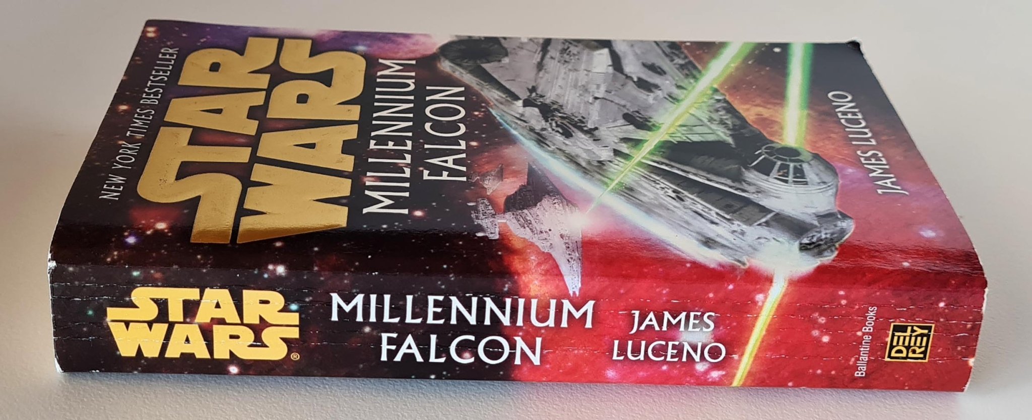 Star Wars: Millennium Falcon - Vinyl Kitchen