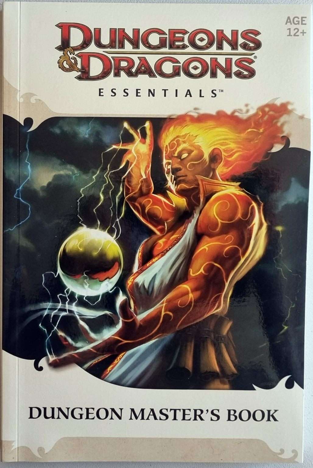 Dungeons and Dragons Essentials - Dungeon Master's Kit (4e)