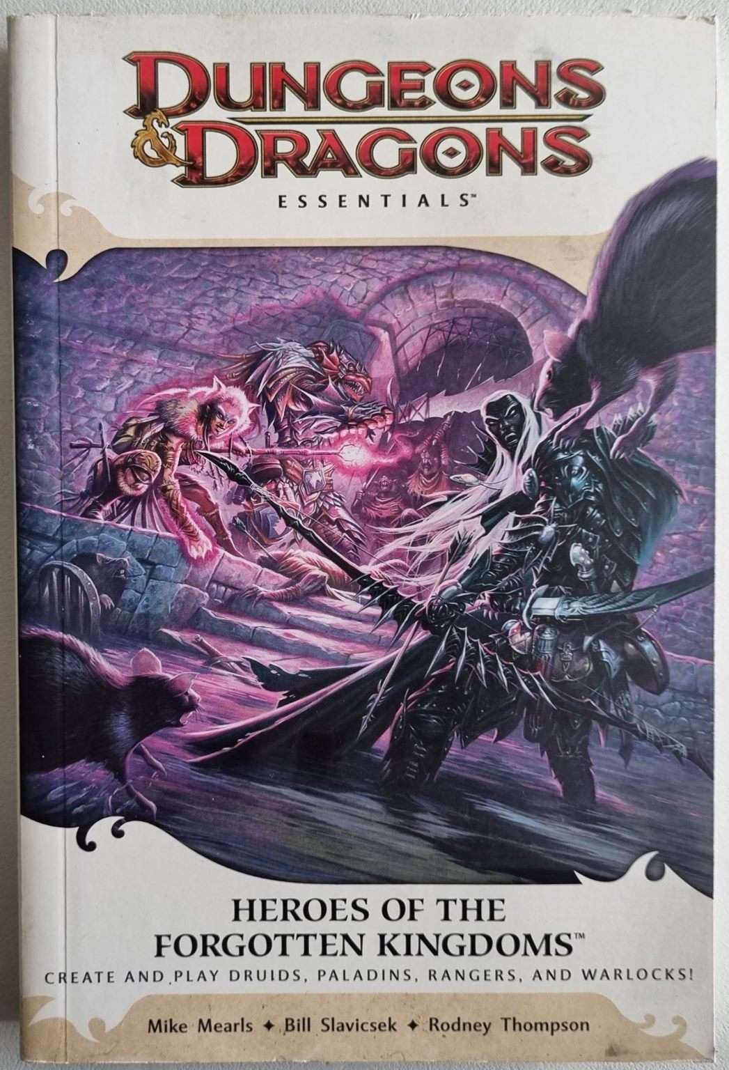 Dungeons and Dragons: Essentials - Heroes of the Forgotten Kingdoms 4e